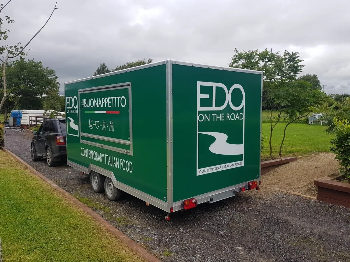 Edo on The Road